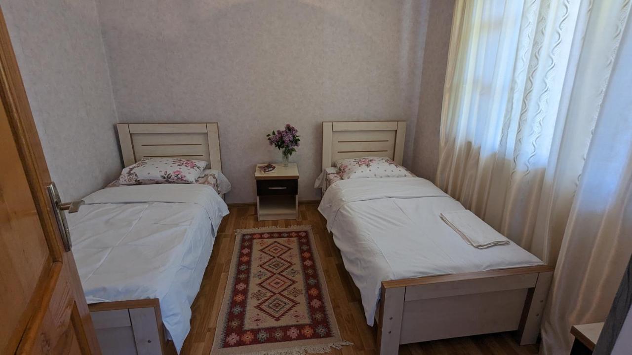 Greenhill - Your Guesthouse In Ubisa Dış mekan fotoğraf